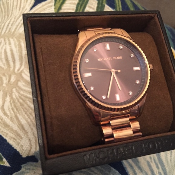 Michael Kors watch - Picture 3 of 4